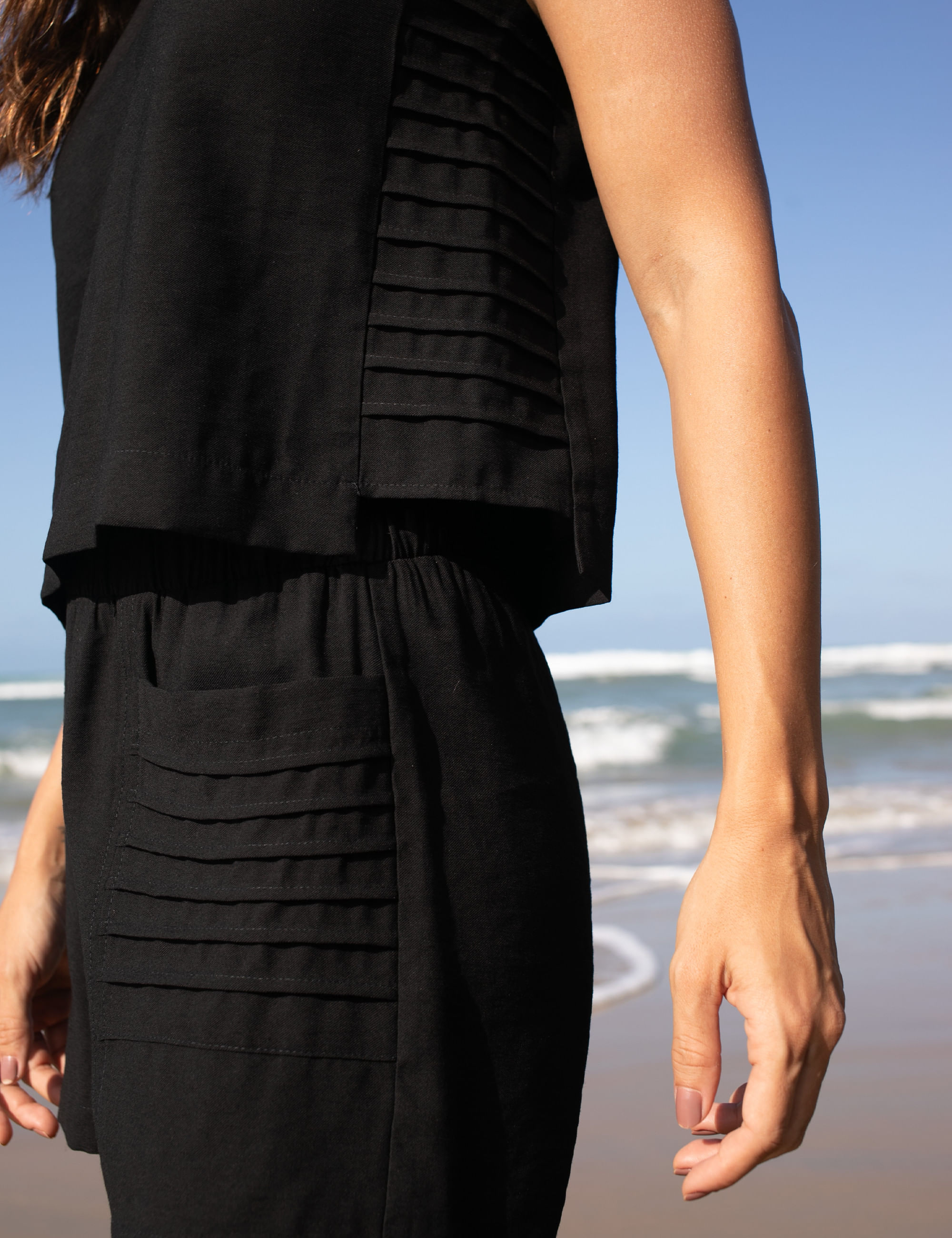 024199_0001_2-SHORTS-CHARLOTE
