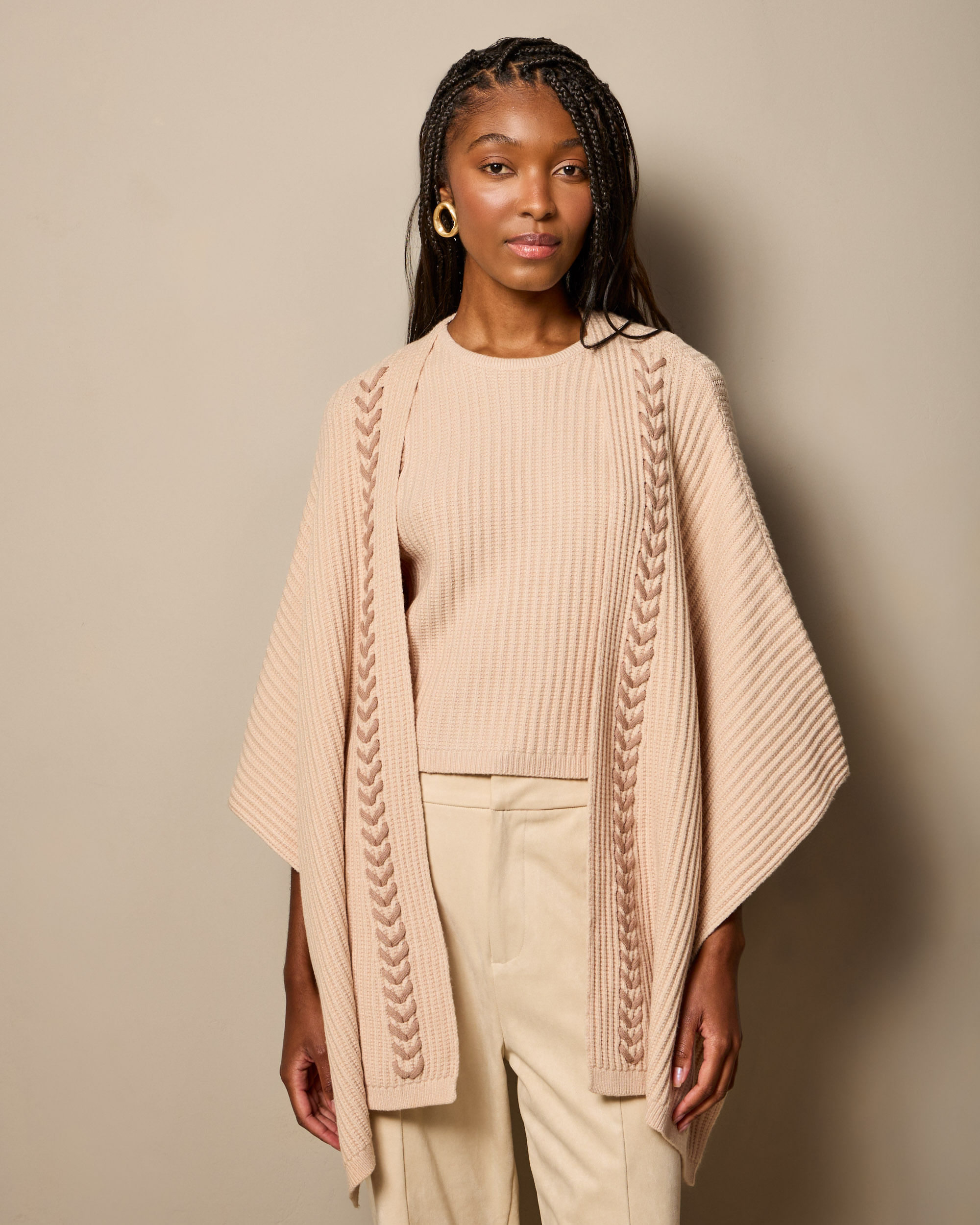 21010012_0200_2-PONCHO-CAPRIELE