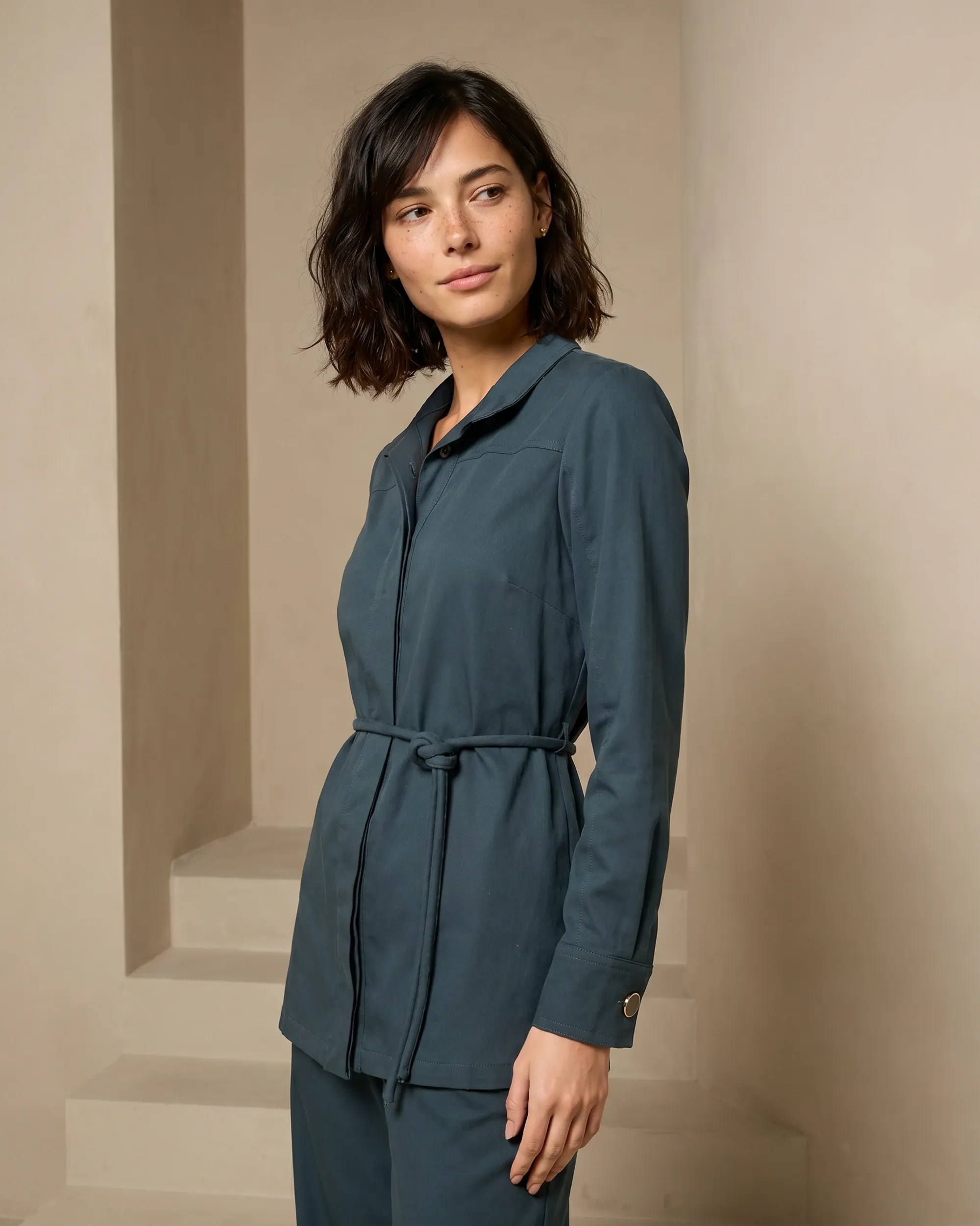14010019_0184_1-PARKA-ARI